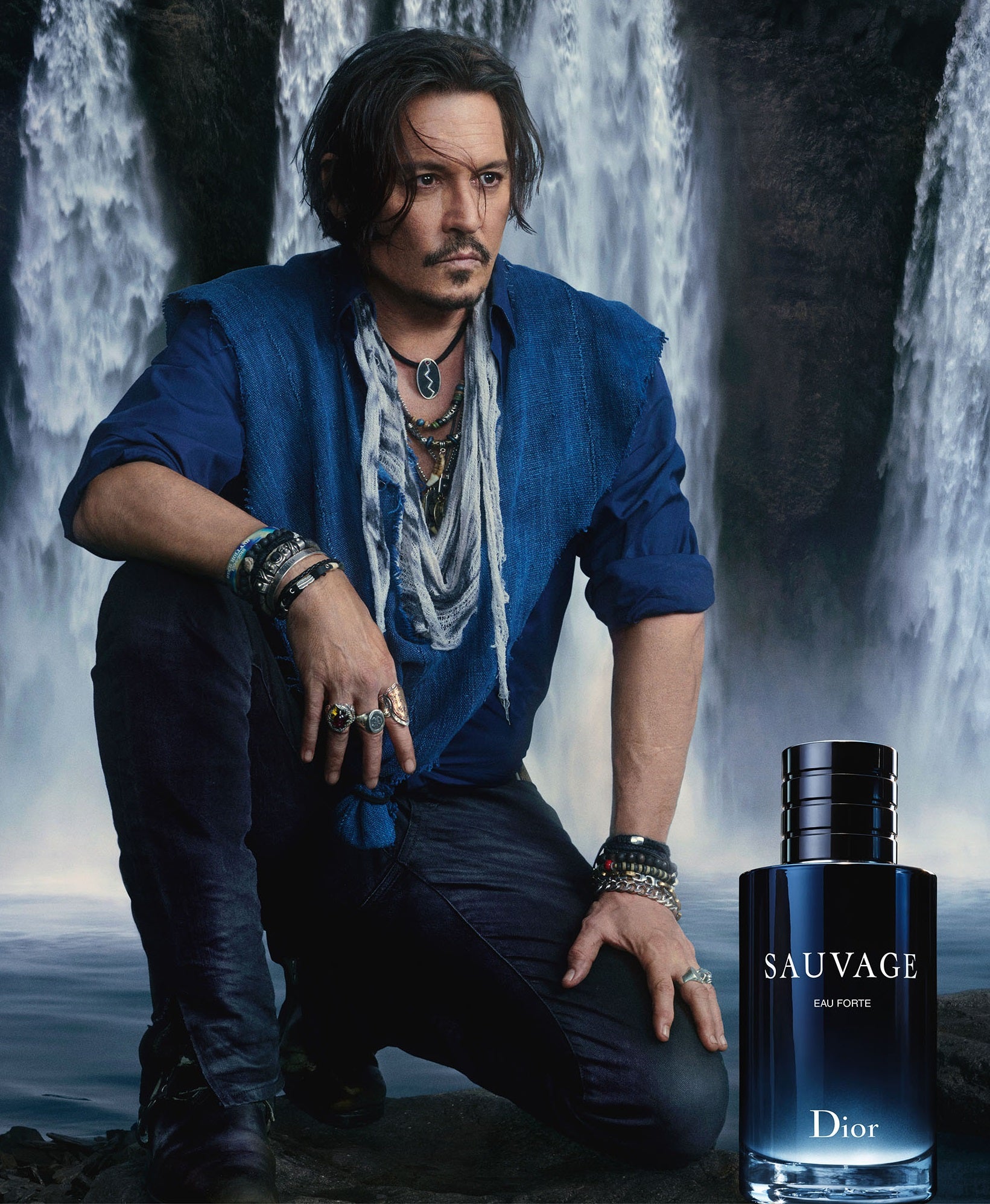 Sauvage Parfum: Refillable Citrus and Woody Fragrance | DIOR CA