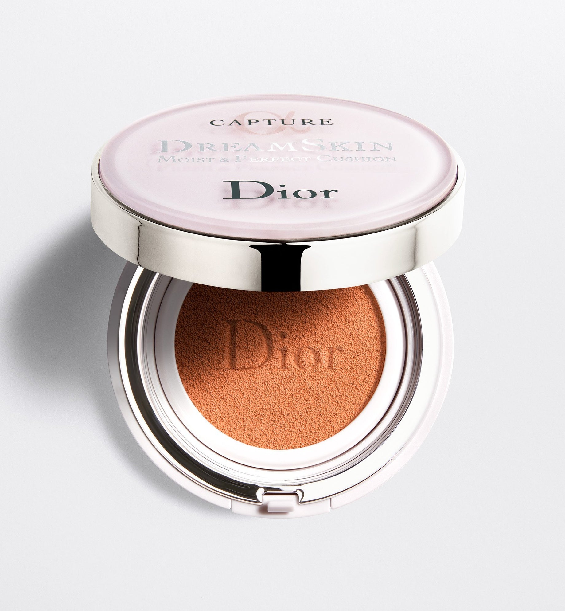 CAPTURE DREAMSKIN MOIST & PERFECT CUSHION SPF 50 - PA+++
